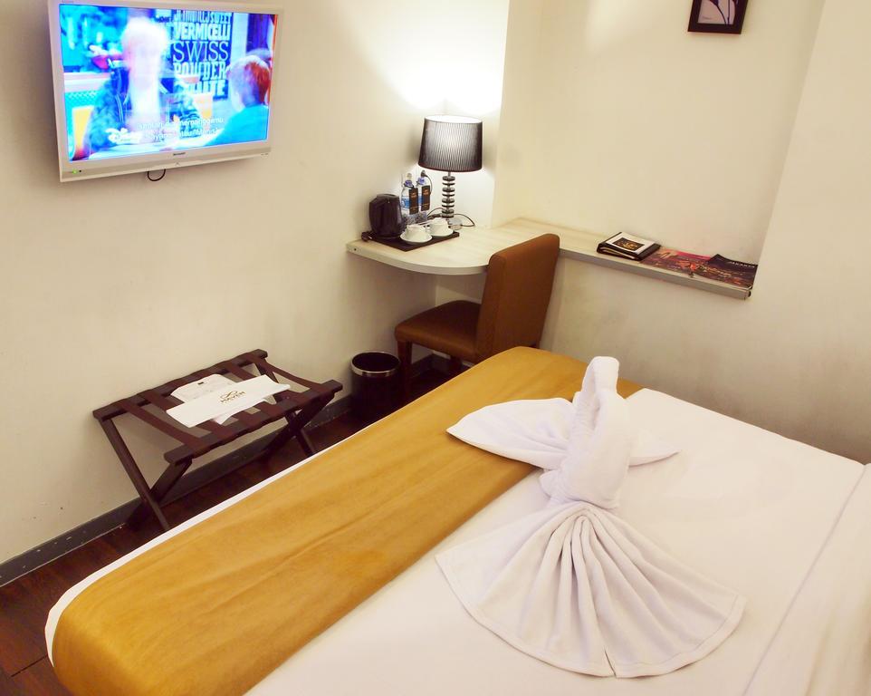 Maven Fatmawati Hotel Jakarta Værelse billede